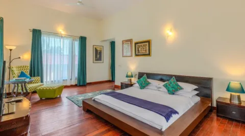 Luxurious Bedroom at 25 Farm House, Kolkata - amã Stays & Trails