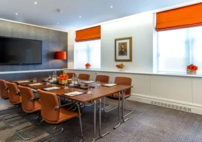 George V Meeting Room in London - Taj 51 Buckingham Gate Suites and Residences, London