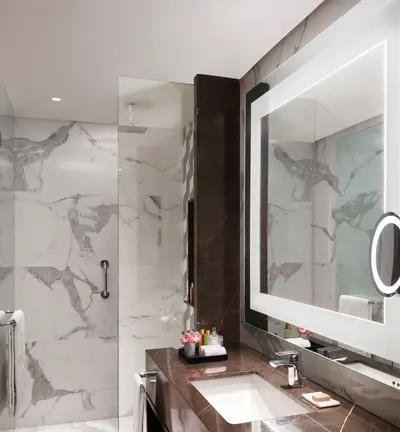 Luxurious Bathroom of Taj Wellington Mews, Chennai