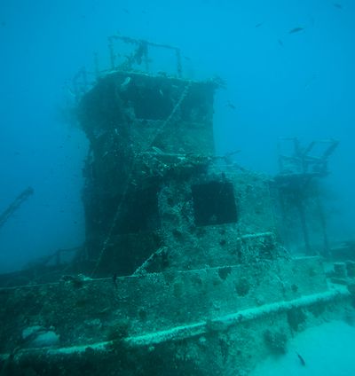 Underwater House Reef And Shipwreck - Taj Coral Reef, Maldives