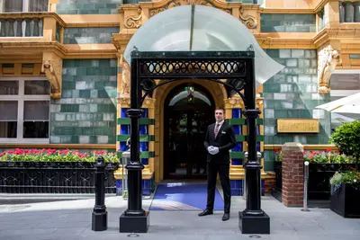 Elegant Entrance Area - Taj 51 Buckingham Gate Suites & Residences