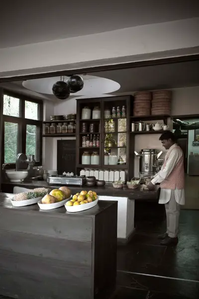 Outdoor Dining Area - Taj Mahua Kothi