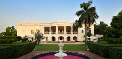 Outer View of Taj Nadesar Palace, Varanasi - Banner Image