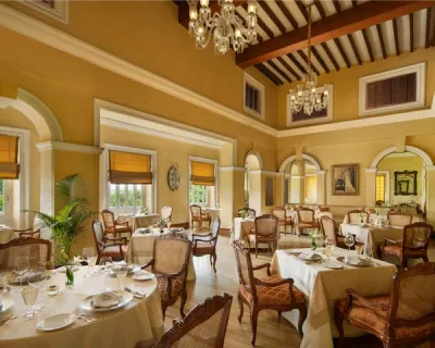 Adaa - Luxury Dining at Taj Falaknuma Palace, Hyderabad