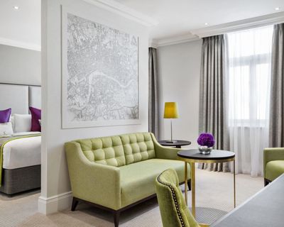 Premium Junior Suite With Courtyard View - St James' Court, London