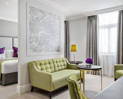 Premium Junior Suite With Courtyard View - St James' Court, London