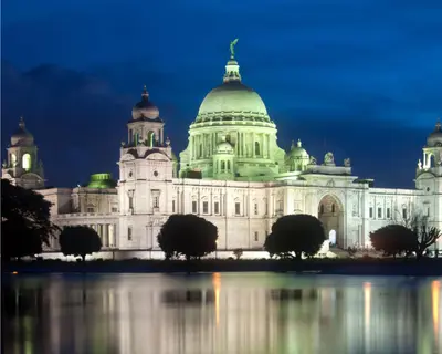  Victoria Memorial near Taj Bengal, Kolkata