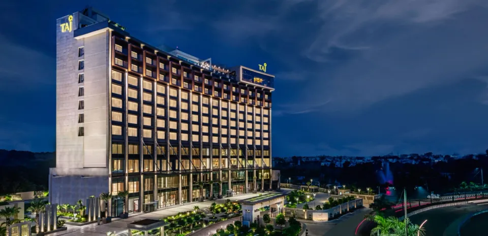 Taj Lakefront Hotel - Luxury Hotels In Bhopal