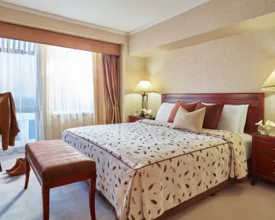 Presidential 2 Bedroom Suite with City View - Taj Pamodzi, Lusaka