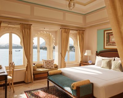 Grand Luxury Suite - Taj Fateh Prakash Palace