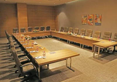 Meeting Room 5 - Luxury Venues at Taj Bangalore, Bengaluru