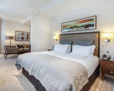 Executive Room - St James' Court, London