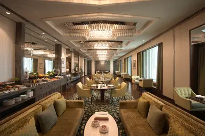 Luxury Dining at Taj Santacruz, Mumbai