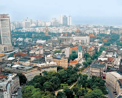 Mumbai Neighbourhoods near Taj Wellington Mews, Mumbai