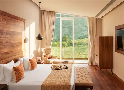 Luxury Rooms and Suites at Taj Aravali Resort & Spa