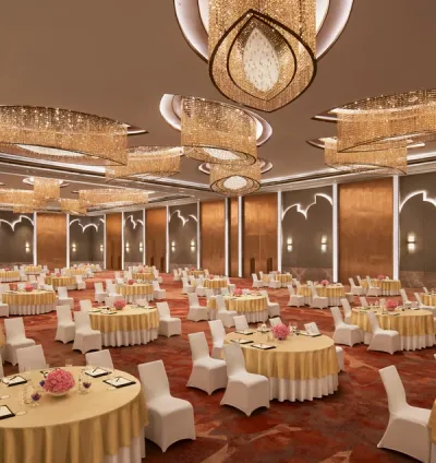 Largest Ballroom of Jaipur, Taj Amer