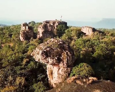 Bhimbetka near Taj Lakefront, Bhopal