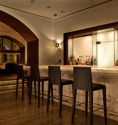 Mumbai's First Licensed Bar: Harbour Bar - Taj Mahal Palace, Mumbai