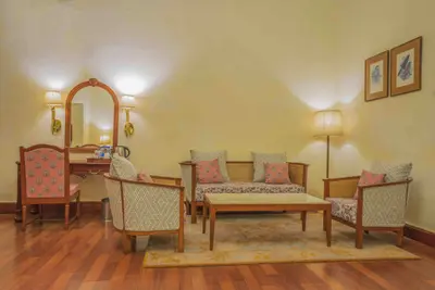 Gatway Hotel Madurai Room Sitting Area