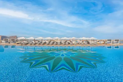 Sun-soaked luxury at Taj Exotica's pool deck