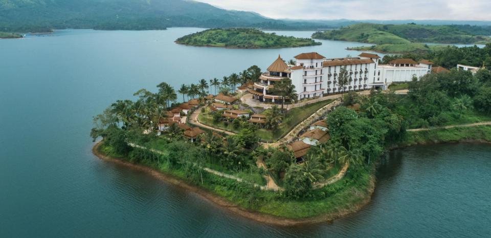 Taj Wayanad, Kerala Surrounded by Water - Banner Image