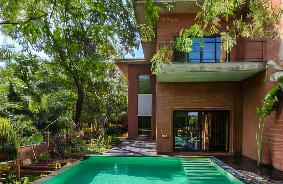 Swimming Pool at Moira By The Church - Luxury Bungalow in Goa