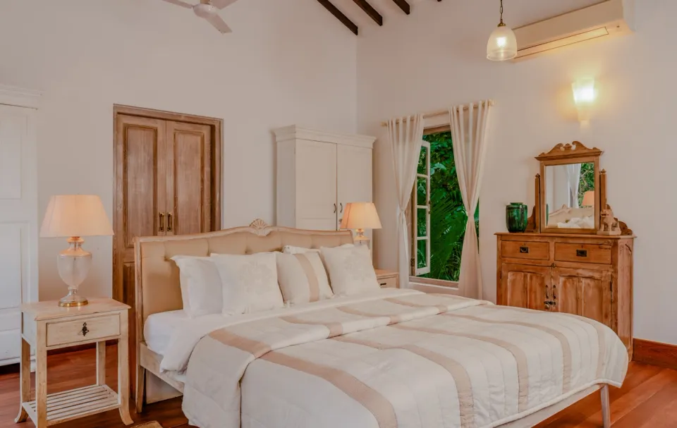 Luxe Bedroom at 70 Vale, Goa - amã Stays & Trails 