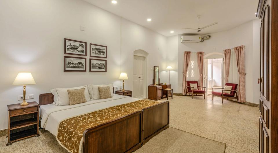 Elegant Bedroom at Victory Dawn - Accommodation in Kochi