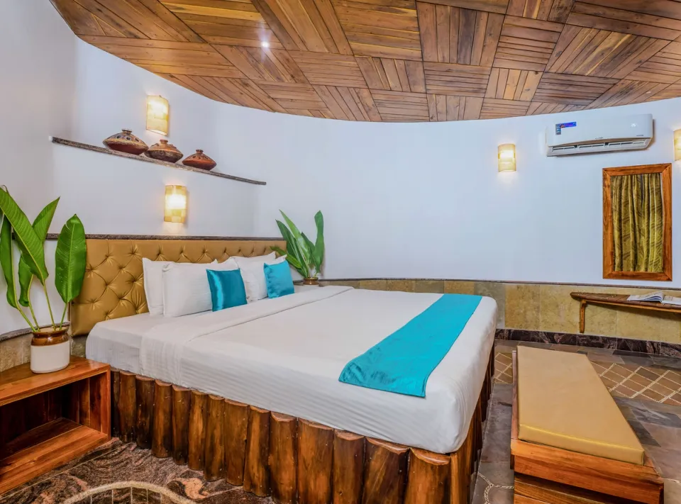 Luxury Bedroom At Eden Farms Sapphire, Goa- amã Stays & Trails