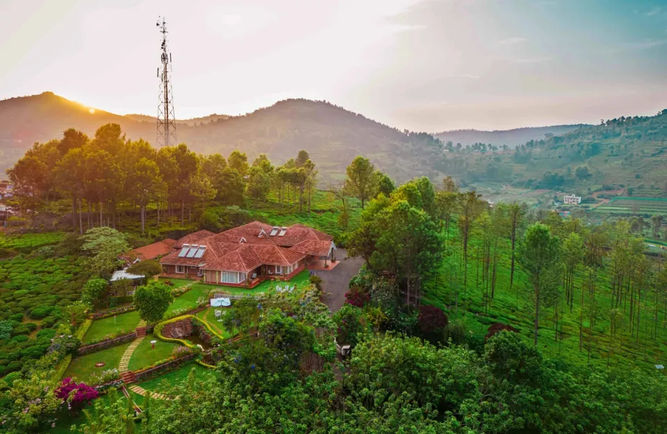 Villa in Kotagiri - Raven's Nest, amã Stays & Trails 