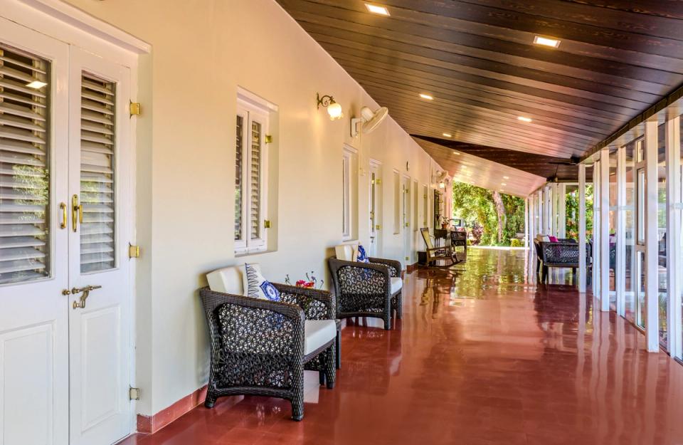 Luxury Corridor of Dingley Dell, Mahabaleshwar - amã Stays & Trails