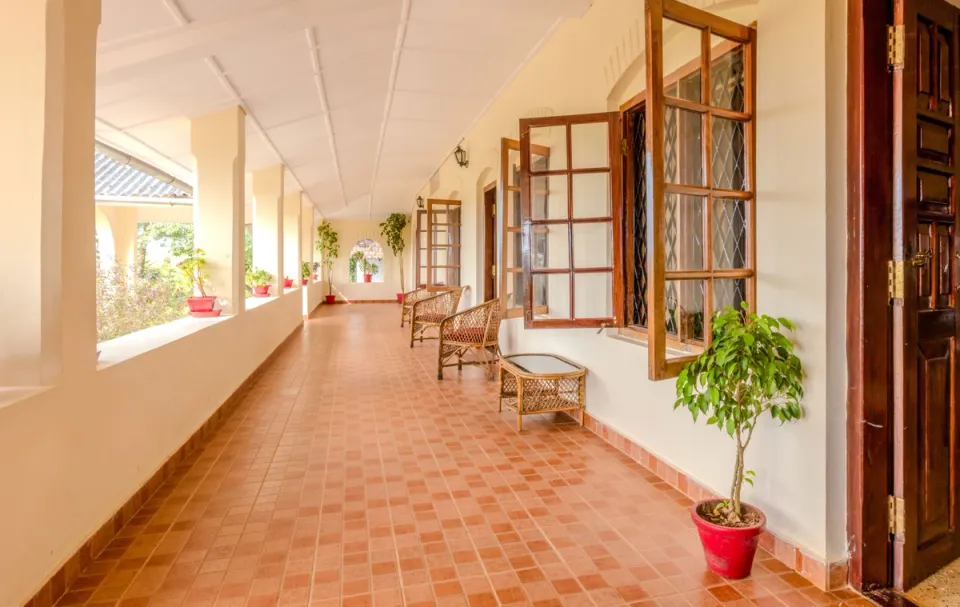 Corridor at Glenlorna Bungalow, Coorg - amã Stays & Trails 