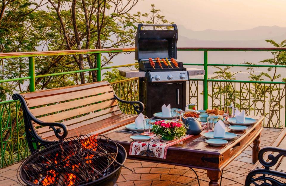 Outdoor Meals At Whispering Heights, Lonavala