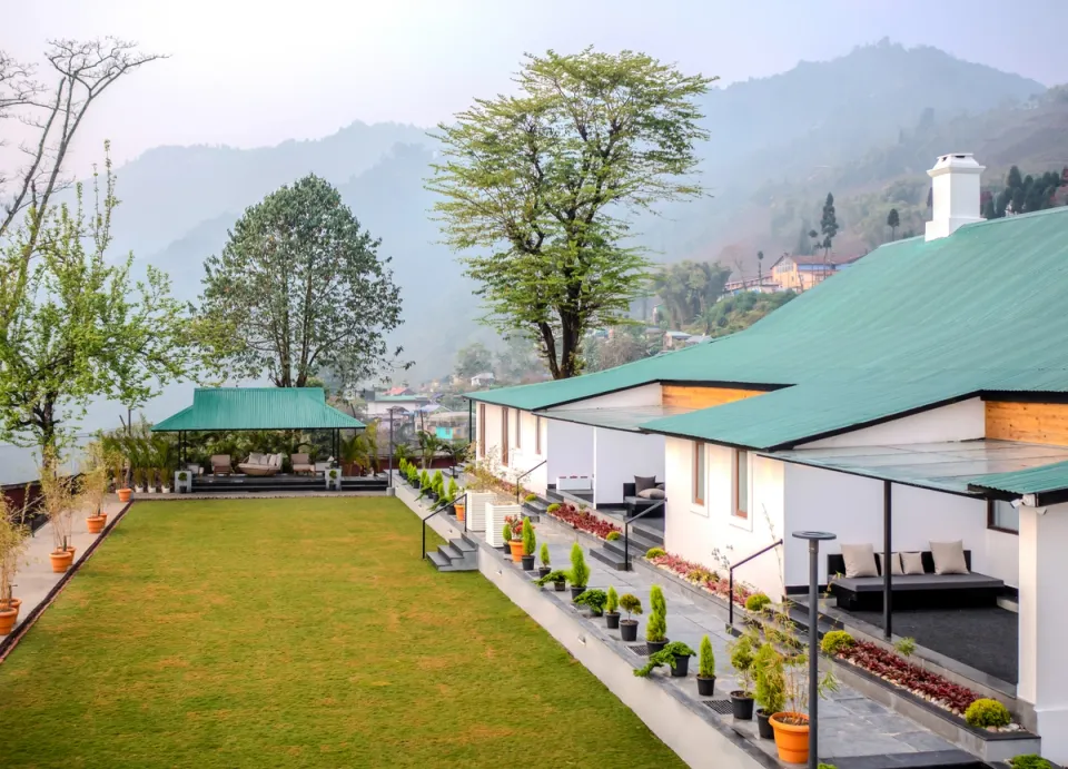 Heritage And Comfort at Puttabong Cottage, Darjeeling