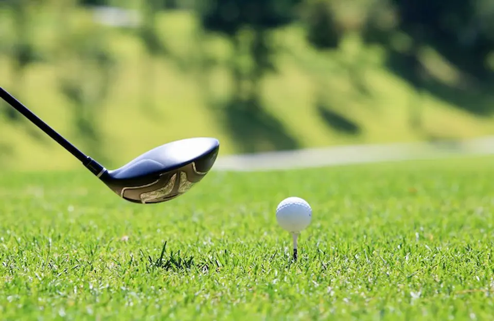 Golfing at Kodaikanal Golf Course - Activities to do in Kodaikanal, amã Stays & Trails 