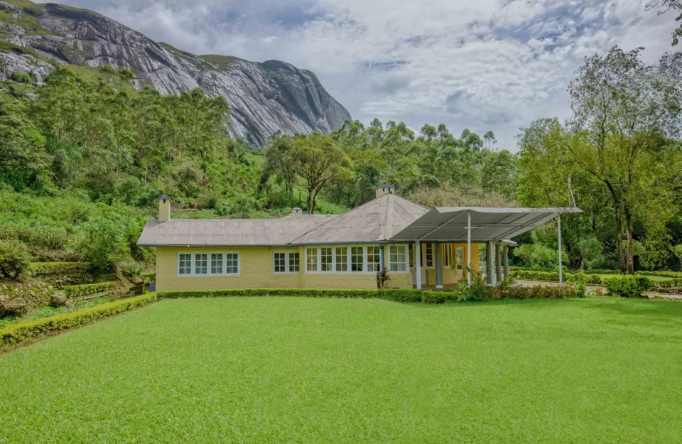 Outdoor Garden at Kadalaar Bungalow - Stay In Munnar