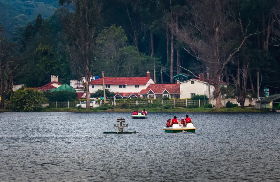 Botaing at Kodaikanal Lake - Unique Experiences in Kodaikanal, amã Stays & Trails 