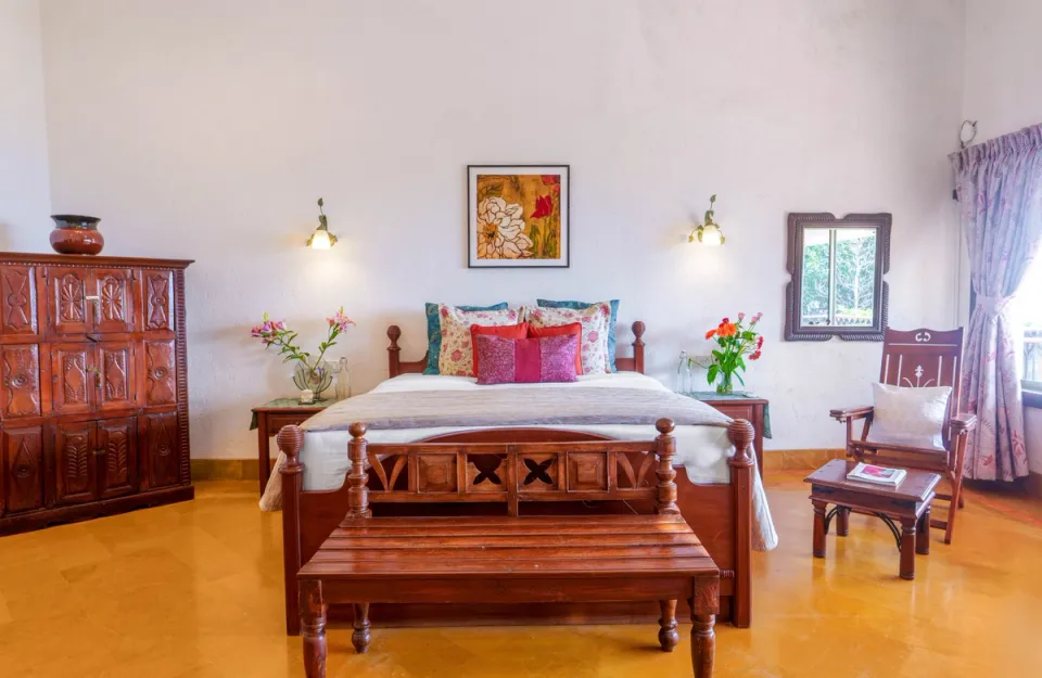 Luxury Bedroom at Whispering Heights - Lonavala Homestay