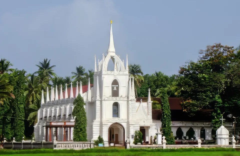 North Goa Churches - Goa Tourist Places, amã Stays & Trails 