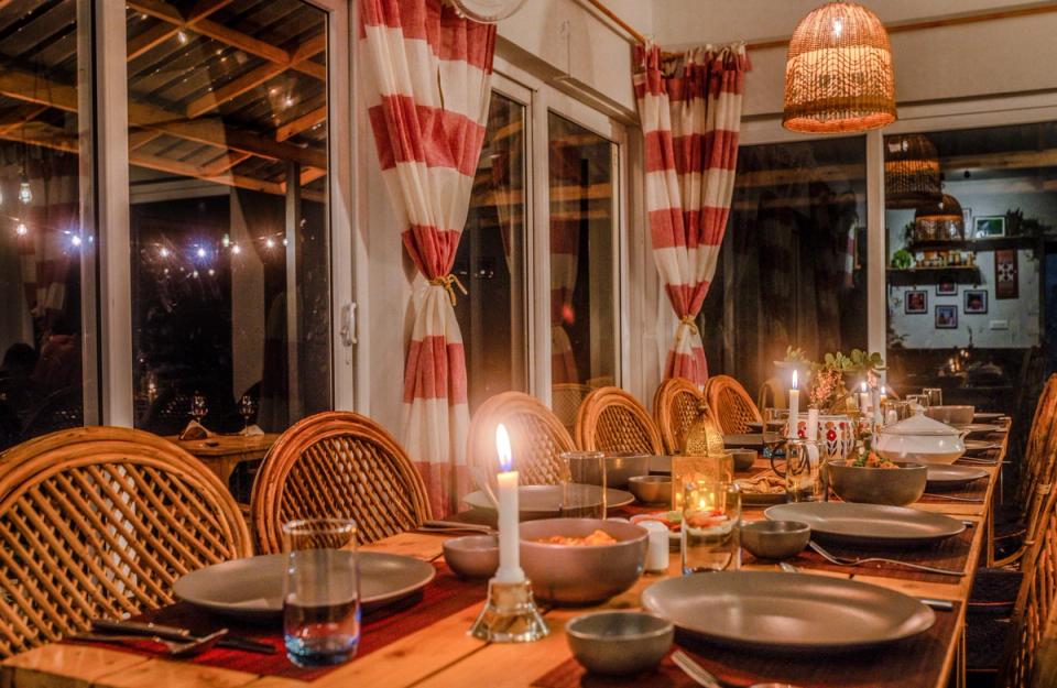 Dining Area at Godhuli Timil - Villa in Naukuchiatal