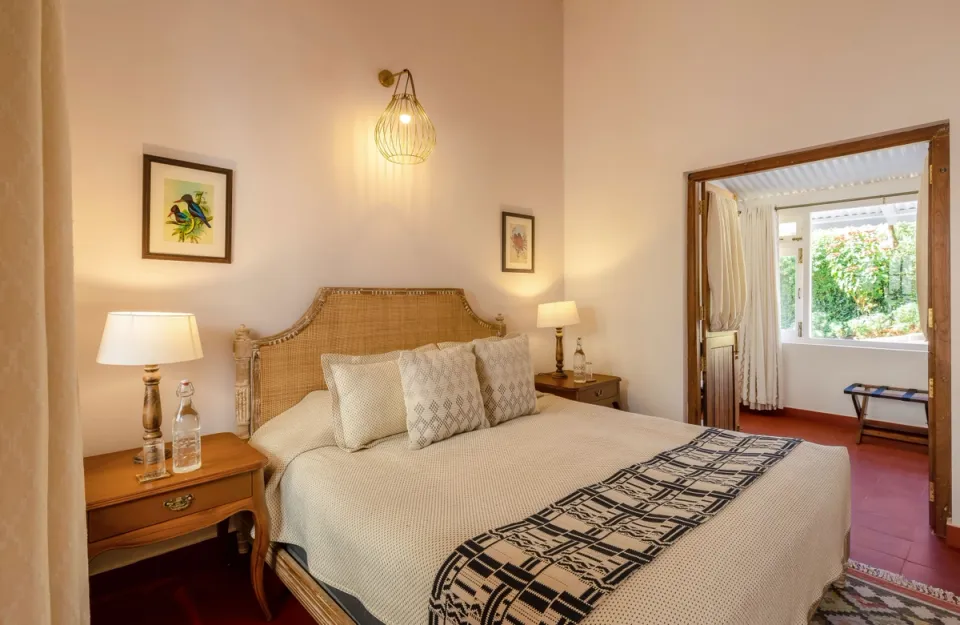 Spacious Bedroom at Aberdeen - Luxury Accommodation in Coonoor - amã Stays & Trails 