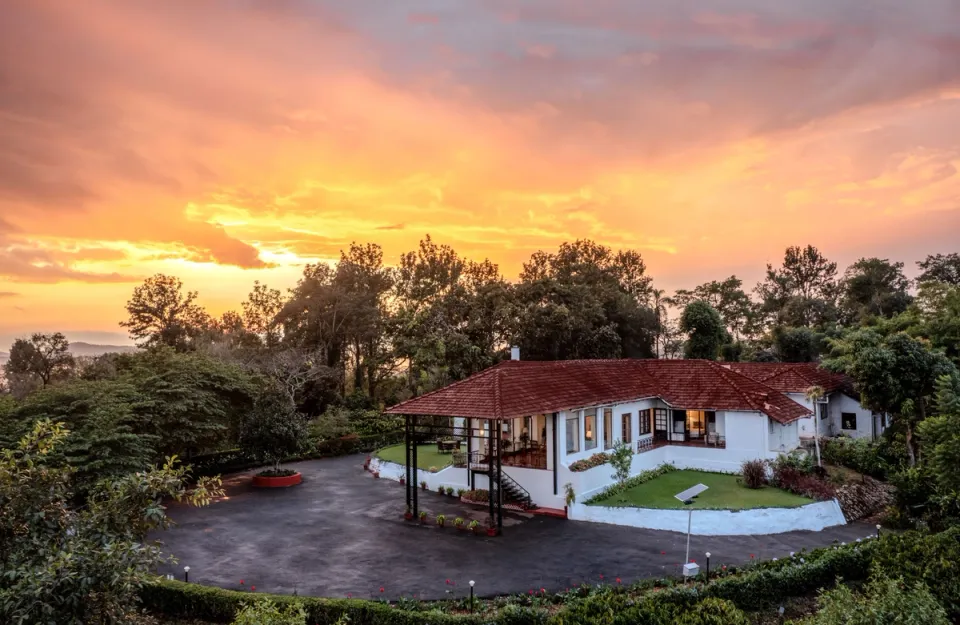 Cottabetta Bungalow - Luxury Stay in Coorg, amã Stays & Trails 