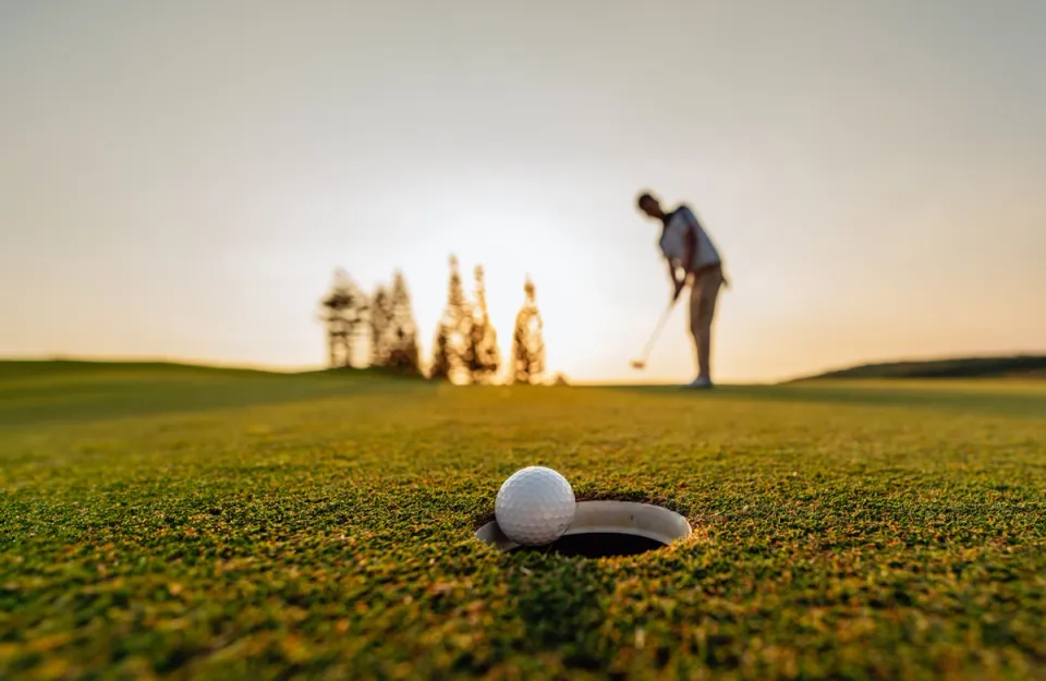 Golfing - Signature Experiences in Munnar, amã Stays & Trails 