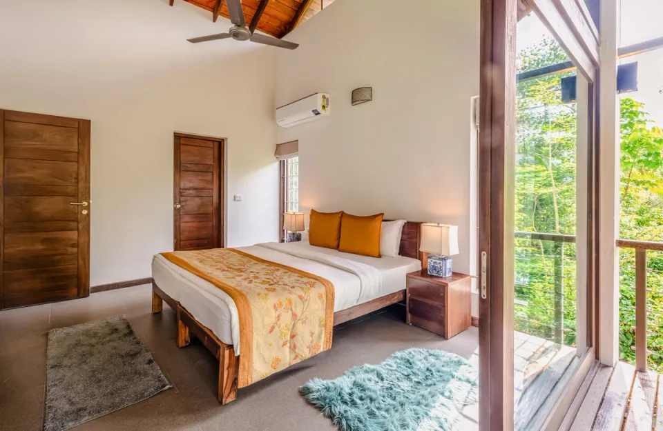 Luxury Bedroom at The Old Cattle Shed - 2 Bedroom Homestay in Wayanad