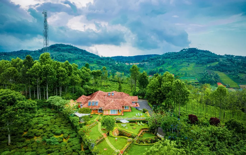 Luxurious Villa in Kotagiri - Raven's Nest, amã Stays & Trails 