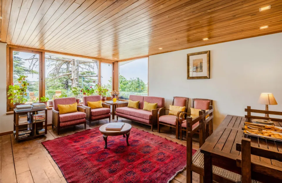 Spacious Living Area at Ballyhack Cottage, Shimla - amã Stays & Trails