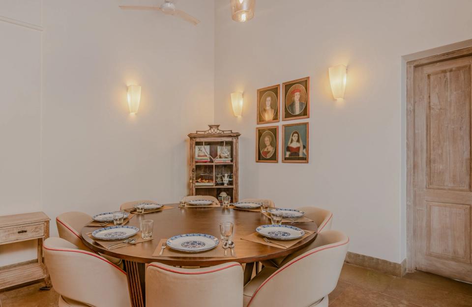 Elegant Dining Space at 70 Vale, amã Stays & Trails 