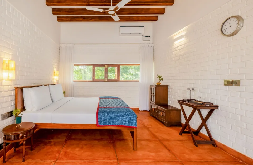 Luxury Bedroom at Forest Home - Private Homestay in Hosur