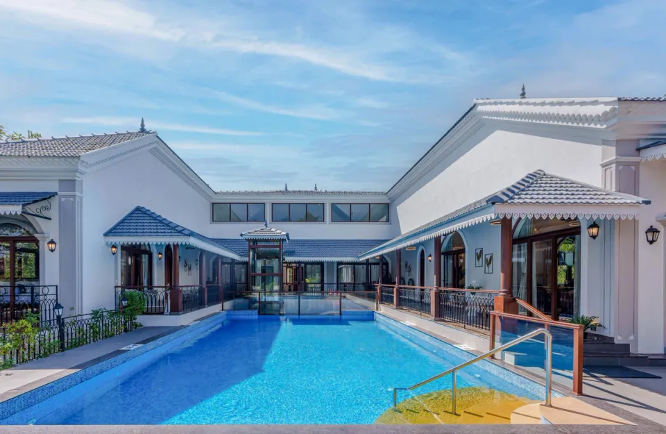 Luxury Swimming Pool at Villa Eterna, Goa 