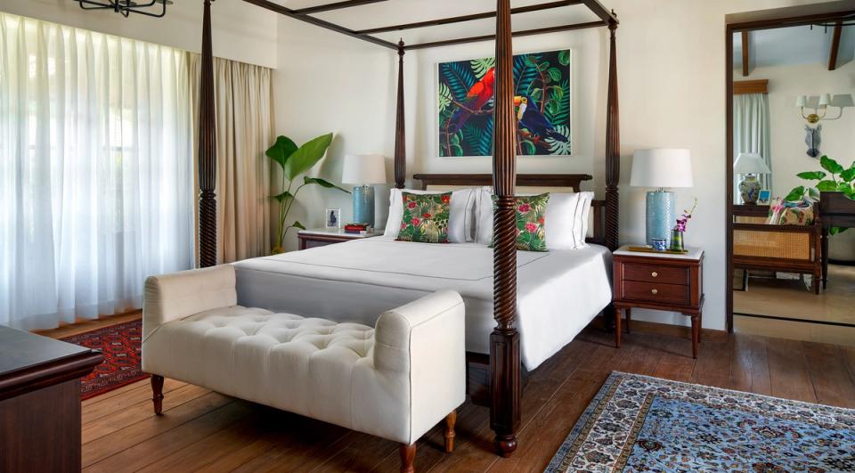 Luxury Bedroom At Hacienda De Bastora - Private Villa in Goa